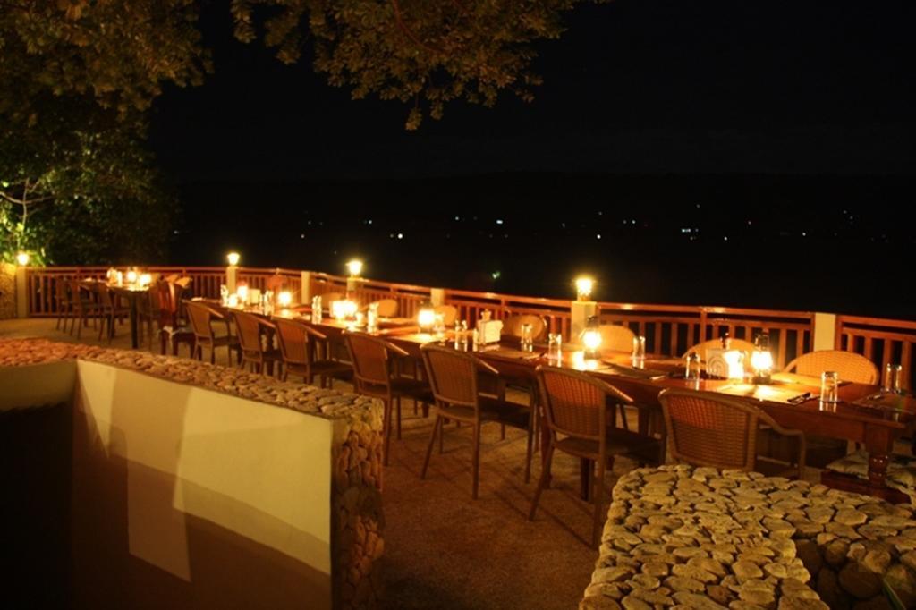 Magic Island Dive Resort Moalboal Bagian luar foto